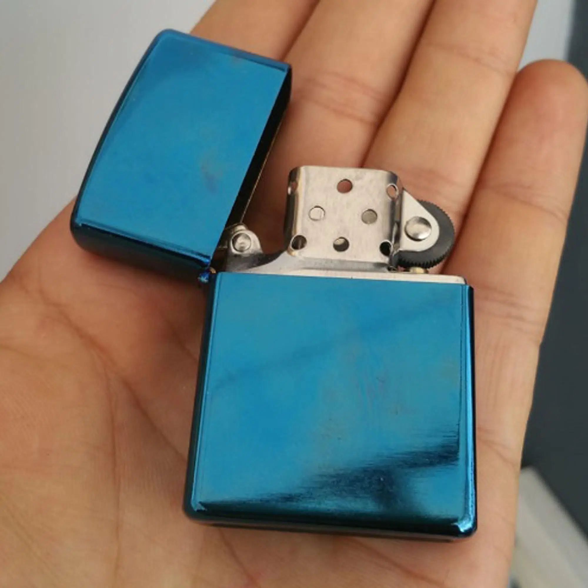 Benzinli Renkli Metal Çakmak - Mavi